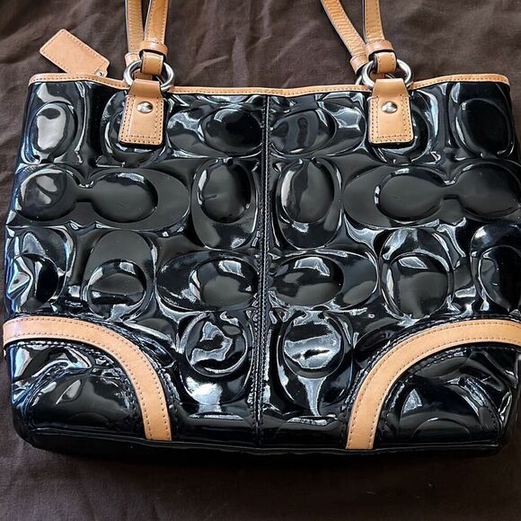 Coach Peyton Embossed Patent Black Purse Handbag With Tan K1261-F22322 - Picture 5 of 12